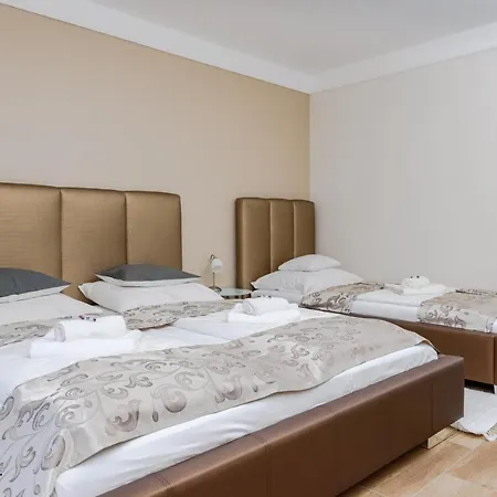 Zenubia Hotel